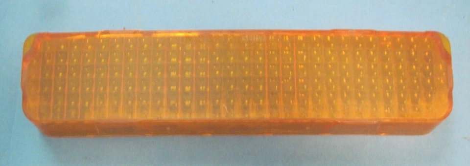 1975-1978 Cadillac Eldorado parking light lens - Image 1 of 1