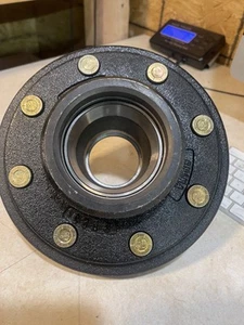 New Trailer idler hub for 7,000-lb axles 8on6 1/2 bolt pattern (L4) - Bild 1 von 3