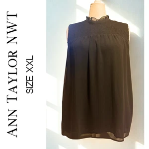 Ann Taylor Bluse mit Rüschenbesatz - Größe XXL - schwarz neu mit Etikett - orig 69,50 $ - Bild 1 von 2