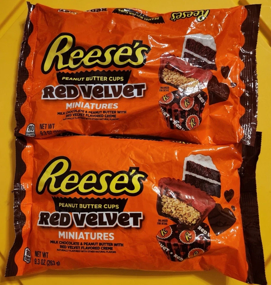 Reese's 9.3 oz RED VELVET Miniatures Peanut Butter Cups BB 10/2025