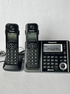 Panasonic KX-TGF370 Link to Cell Bezprzewodowy system odbierania telefonów z 2 słuchawkami - Zdjęcie 1 z 4