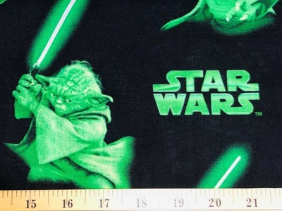 Espada de tela de película Star Wars Yoda verde negra material 100 % algodón fuera de servicio raro Foto 1 de 2