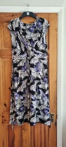 Brand New Ladies Dress Size 14 - Picture 1 of 3