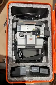Ilsintech Swift F1 SM MM Fusion Splicer w/ Accessories - Picture 1 of 6
