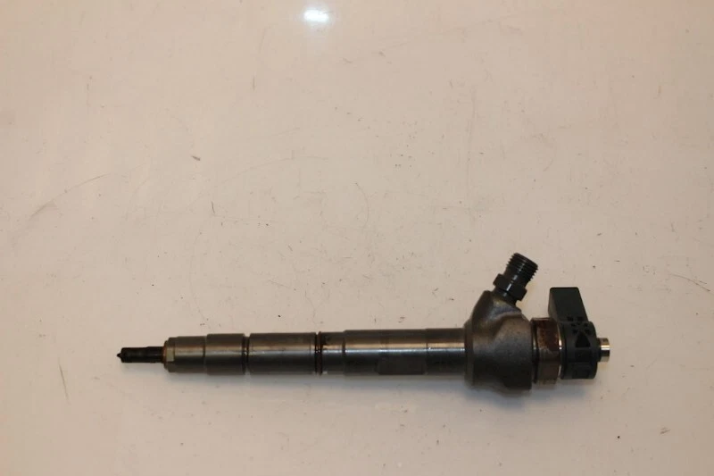 INYECTOR VOLKSWAGEN TIGUAN (AD1) 2016 04L130277AA / 0445110639 Foto 1 de 1