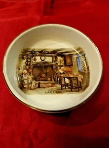 Sandland Ware Lancaster & Sandland LTD England 'Darby & Joan' Art Small Bowl - Picture 1 of 4