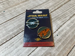 STAR WARS Disney Cruise Line Pin 2016 DAY AT SEA #3 2 pins one card LE - Picture 1 of 6