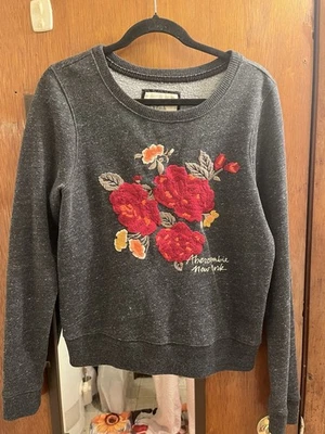 Abercrombie & Fitch Women's Pullover Sweatshirt Gray Embroidered Flower Large - Image 1 of 4