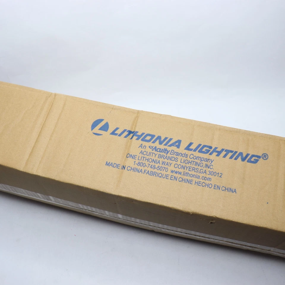 Tocador cilíndrico contemporáneo Lithonia Lighting LED níquel cepillado 3000K 2 pies  Foto 1 de 4