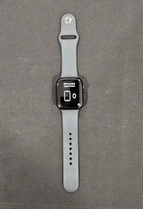 Apple Watch Series 8 45mm Midnight Aluminum+Sport Band GPS+Cellular Very Good - Photo 1 sur 1