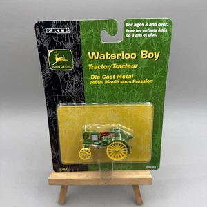 John Deere Tractor ERTL Diecast Waterloo Boy Tractor 15135 1/64 Scale - Bild 1 von 2