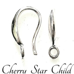 Solid sterling silver earring hooks polished detail finding 1 pr hallmarked 925 - Picture 1 of 3