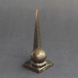 🌍 1939 New York World’s Fair Trylon & Perisphere 4.25" Paperweight | Spelter - Picture 1 of 8
