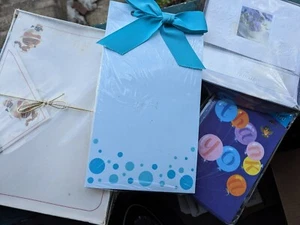 Thank You & Blank Page Note & Letter Writing Paper & Cards w/ Matching Envelopes - Picture 1 of 18