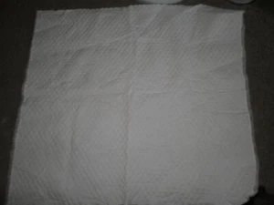 Crafts- fabric- quilting 43 inches by 40 inches-white-polyester - Picture 1 of 4