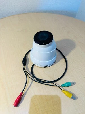 Удивительное состояние товара Eyemax TIU P4122-WW28 4 МП HD TVI, внутренняя/наружная ИК башенная камера - Изображение 1 из 2