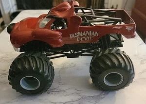 Hot Wheels Monster Jam Tasmanian Devil Truck 1:24 Mattel Warner Bros AdvanceAuto - Picture 1 of 6
