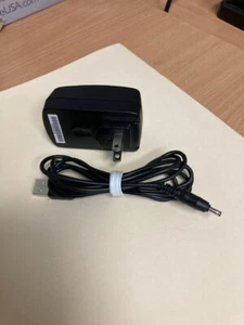 PSB05R-050Q Switching Power Supply 110/220VAC input USB Output 5VDC 1A - Picture 1 of 3