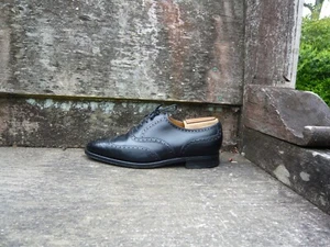 ZAPATOS BROGUES CROCKETT & JONES CUERO NEGRO UK6.5 PARA HOMBRE ALBEMARLE EXCELENTE ESTADO - Imagen 1 de 9