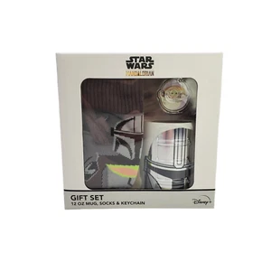 Star Wars The Mandalorian Gift Set Bundle Din Djarin Coffee Mug Socks Keychain - Picture 1 of 4