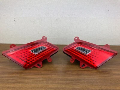 Luz interior trasera derecha Infiniti M35 M45 2008-2010 08 09 10 H87 Foto 1 de 4