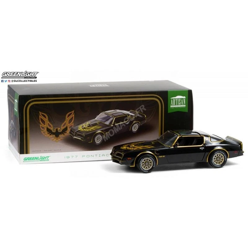 Pontiac Firebird 1/18 1977 Trans Am Nero E Oro Film Rocky II - Greenlight 19098 - Immagine 1 di 1