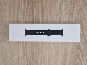 Oficjalny pasek sportowy Apple Watch 44mm czarny S/M & M/L - fabrycznie nowy zapieczętowany - Zdjęcie 1 z 9