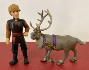 Hasbro 2018 ☆ Frozen 2 ☆ Disney Polly Pocket : Kristoff & Sven Mini Figures - Picture 1 of 3