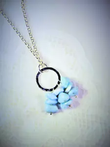 COLLAR LARIMAR PLATA ESTERLINA MARTILLADA CYNTHIA LYNN "CIELO CARIBEÑO" - Imagen 1 de 1