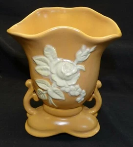 Weller Pottery USA Cameo Peach 2 Handled Vase 6 3/4" - Imagen 1 de 6