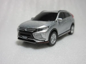 Mitsubishi Eclipse Cross silber 2018 1:64 Diecast Pull Back Car Promo MMC Neu in OVP - Bild 1 von 7
