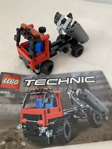 LEGO TECHNIC: Hook Loader (42084) - Picture 1 of 4
