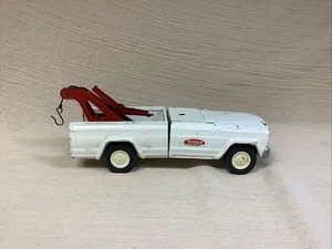 Vintage Tonka | Jeep 9" Wrecker Tow Truck | Pressed Steel | 1970s White Damaged - Picture 1 of 8
