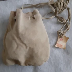Cherokee Native Made Drawstring Bag Made of Suade Leather - Picture 1 of 1