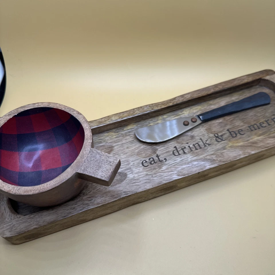 Juego de esparcidor y plato de aperitivo de madera esmaltada Buffalo Check Foto 1 de 4