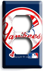 NEW YORK YANKEES BASEBALL TEAM OUTLET WALL PLATES MAN CAVE BOYS ROOM HOME DECOR - Picture 1 of 1
