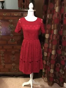 Forever 21 Red Lace Dress Short Sleeves A-Line Knee Length Size Small - Picture 1 of 4