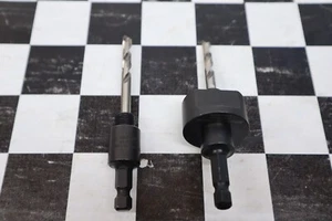 MILWAUKEE 3/8" SHANK SMALL HOLE SAW ARBOR (1)#49-26-7010 & (1)49-56-7250 *** - Picture 1 of 13