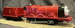 Thomas und seine Freunde Motorized Celebration Metallic James Train Trackmaster - Bild 1 von 7