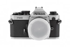 Nikon FM2N 35mm film camera reflex analogica CLA'd Serviced Near Mint 7867550 - Imagen 1 de 12