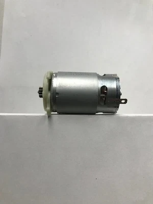 NEW GENUINE MILWAUKEE MOTOR  23-30-0600 FITS A 12V 2446-20 & 2446-059 Grease Gun - Image 1 of 3