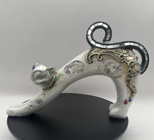 Vintage einzigartige dehnbare Katzenfigur mit Schmucksteinen verziertes Design - Harz 9,5”x6”x1,75” - Bild 1 von 8