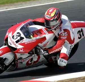 RARE COLLECTORS ITEM - #ARAI RX-7 MOTORCYCLE HELMET - TETSUYA HARADA - £269.99 - Picture 1 of 7