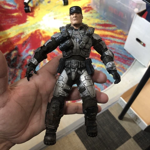 Neca Gears of War Colonel Victor Hoffman Figure Free S&H Cover