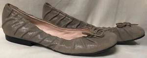 TARYN ROSE SPARKLING TAUPE GRAY/BEIGE LEATHER RUCHED BALLET STYLE FLATS SZ 5.5 - Picture 1 of 9