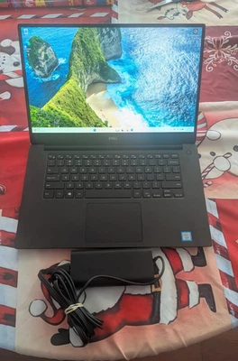 Dell Precision 5530 15"  Xeon E-2176M 32GB RAM 1TB SSD Quadro 1000 Win 11 PRO - Image 1 of 4