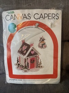 Leisure Arts Canvas Capers Christmas 3D Gingerbread House 8”x 9”x 9” Kit NEW - Picture 1 of 3