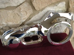 CUBIERTA PRIMARIA EXTERIOR CROMADA HARLEY SOFTAIL & DYNA 1999-2006 RÉPLICA OE # 60543-99 - Imagen 1 de 2