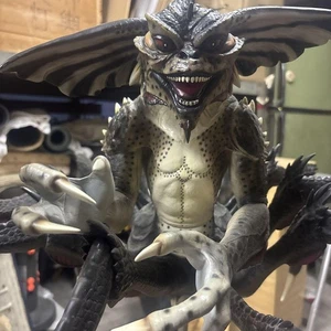 Gremlins Spider Mohawk Jun Planning Tokyo life-size Gremlins 2 35inch - Picture 1 of 16