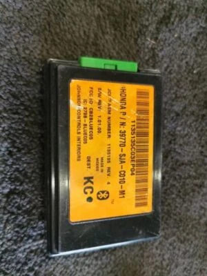 2007-2012 Acura RL Communication Bluetooth RH Dash Canada ID# 1135135C03EP04 - Image 1 of 4